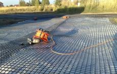 Geotextile laying technology